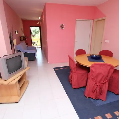 Lora * Rovinj